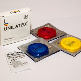 Unilatex® Multifruits 3 шт в упаковке, презервативы ароматизированные цветные №3